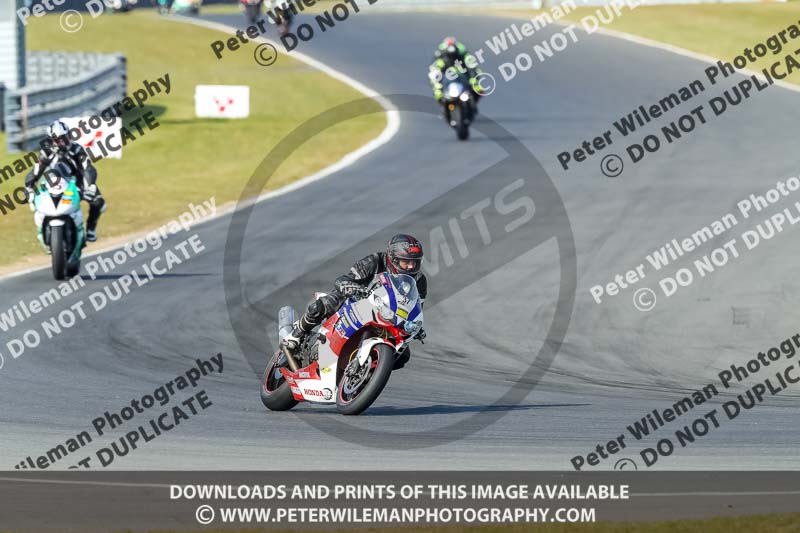 enduro digital images;event digital images;eventdigitalimages;no limits trackdays;peter wileman photography;racing digital images;snetterton;snetterton no limits trackday;snetterton photographs;snetterton trackday photographs;trackday digital images;trackday photos